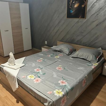 Apartament Regim Hotelier 1 Camera Gałacz Zewnętrze zdjęcie